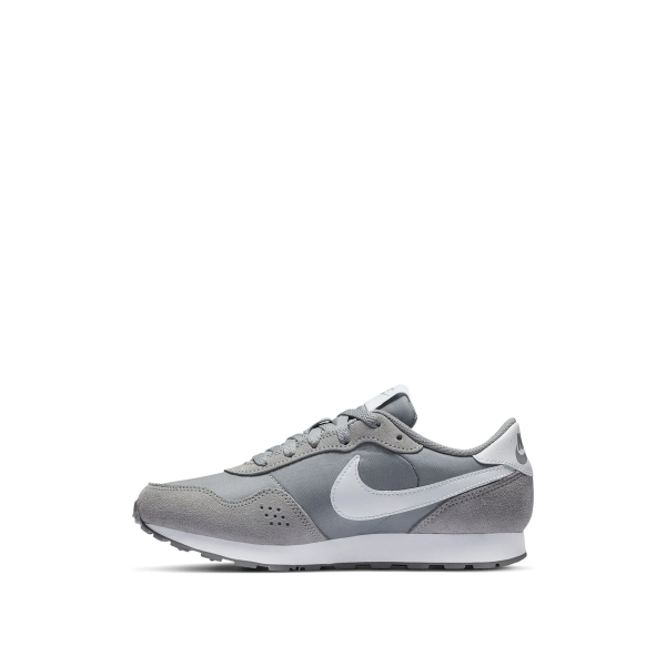 Nike Women shoes MD VALIANT (GS) Women's Sneaker