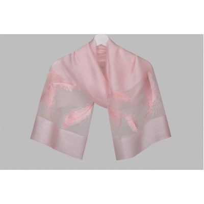 شال بنقشة الريش شال بنقشة الريش