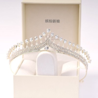 Wedding Accessories Glamourous Rhinestone / Alloy / Zircon Crowns Wedding Accessories Glamourous Rhinestone / Alloy / Zircon Crowns