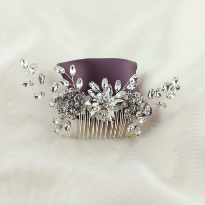Wedding Accessories Ladies Glamourous Alloy Combs and Barrettes With Crystal Wedding Accessories Ladies Glamourous Alloy Combs and Barrettes With Crystal